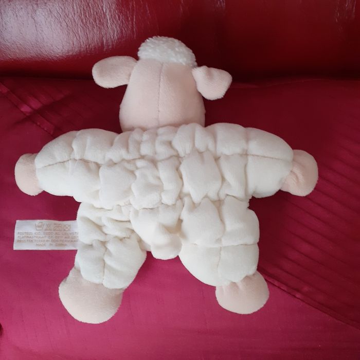 Doudou Petit Mouton avec grelot *Tiamo collection - photo numéro 5