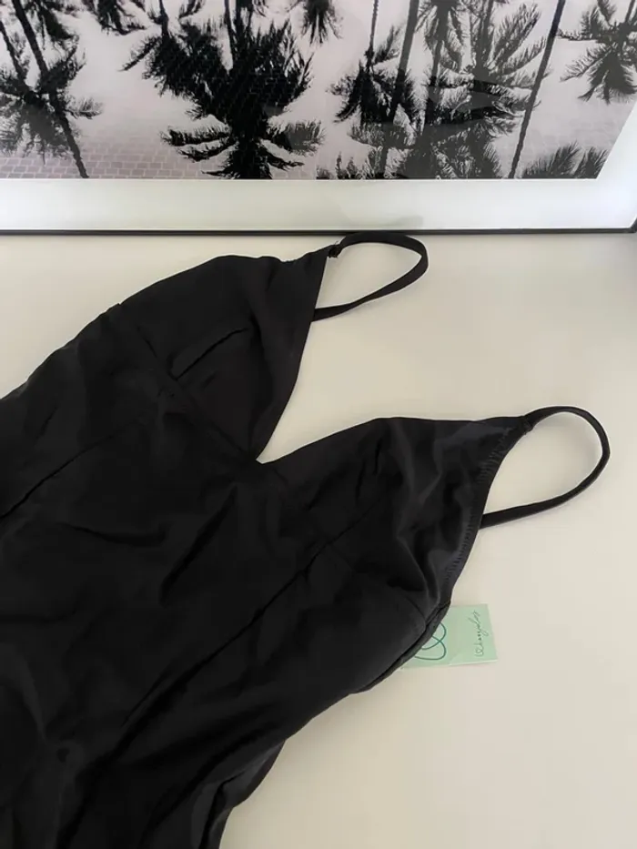 Maillot de bain une pièce noir we are jolies taille XS neuf