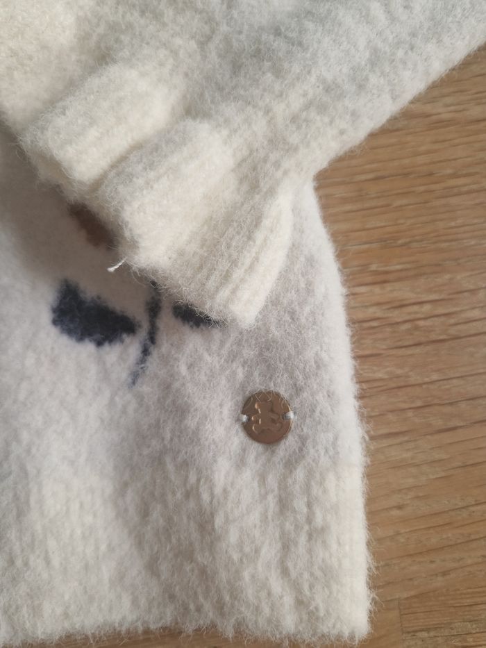 Pull Lulu Castagnette 8ans neuf - photo numéro 7