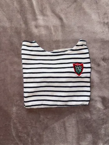 T-shirt marinière du Rugby club de Toulon RCT taille 7/8 ans en bon état