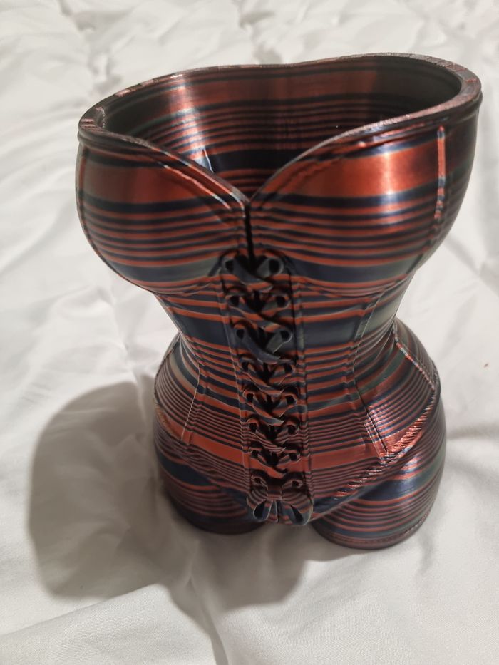 Déco forme bustier - photo numéro 4