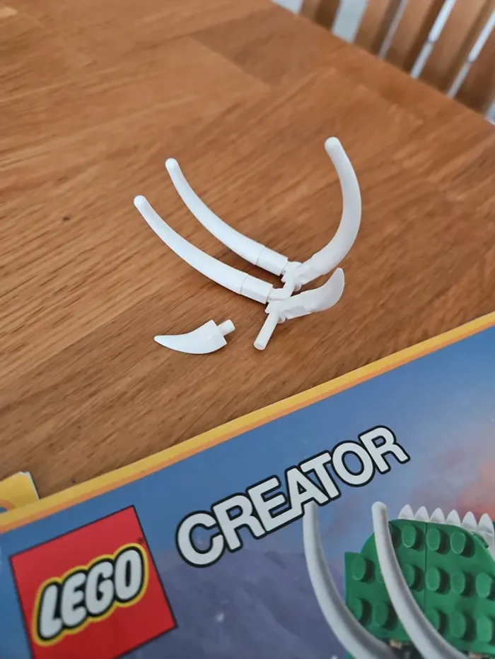 Lego dinosaure - photo numéro 4