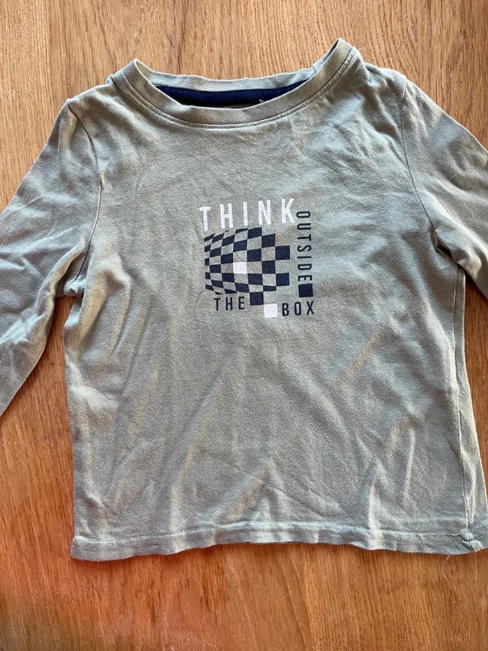 Lot 2 tshirts manches longues 3 ans - photo numéro 6