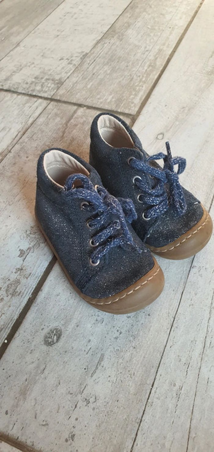 Chaussures bopy taille 19 en très bon état