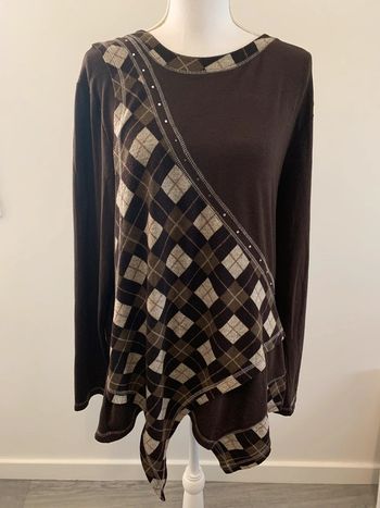 Pull à carreaux asymétrique marron et beige T40