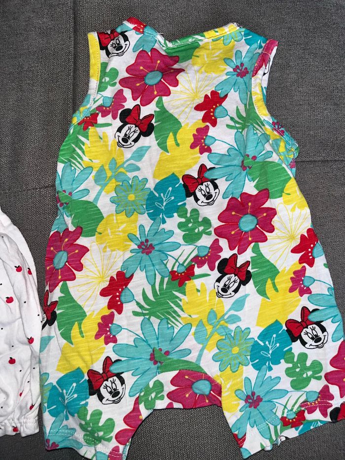 Barboteuse 1 mois - photo numéro 2