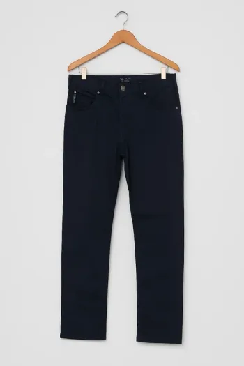 Pantalon Armani Jeans Homme Taille 44 – Élégance et Confort