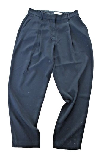 pantalon de ville en tissu fluide coupe boy-friend