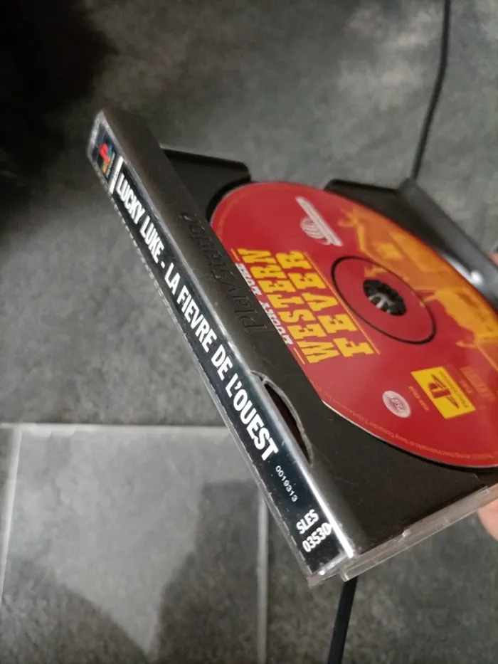 Lucky Luke la fièvre de l'ouest - photo numéro 2