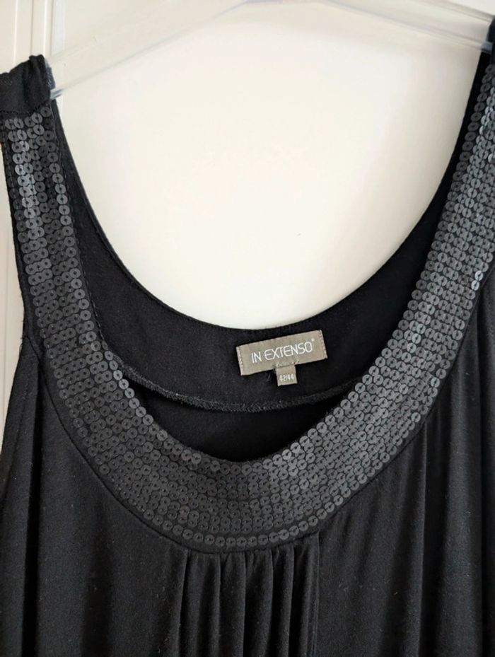 Robe noir - photo numéro 2