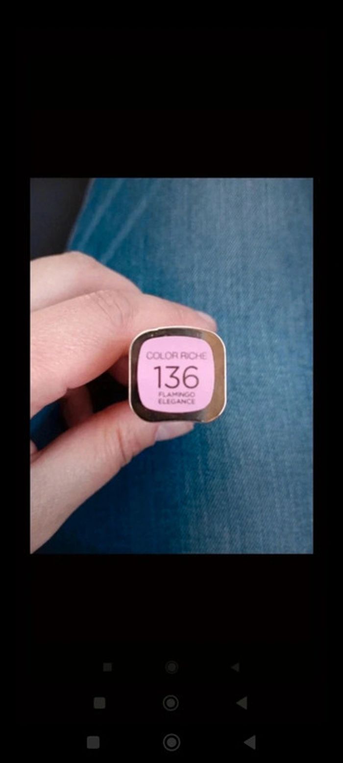 🦋 Rouge a lèvres L'Oréal 🦋 - photo numéro 2