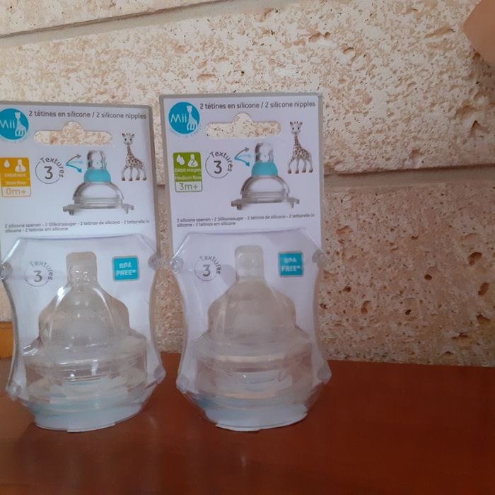 Lot 4 Tétines/ Biberon *0-3 mois & 3-6 mois Vulli