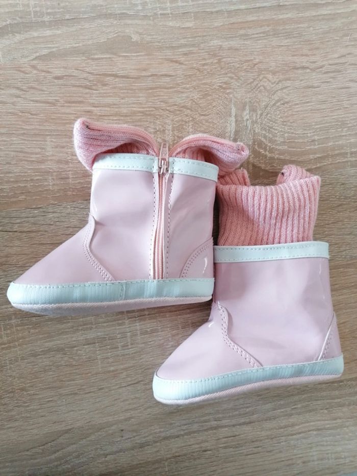Bottes vernies roses 6-9 mois