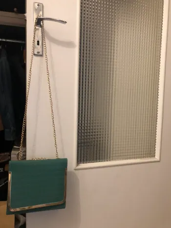 Sac bandoulière vert et doré