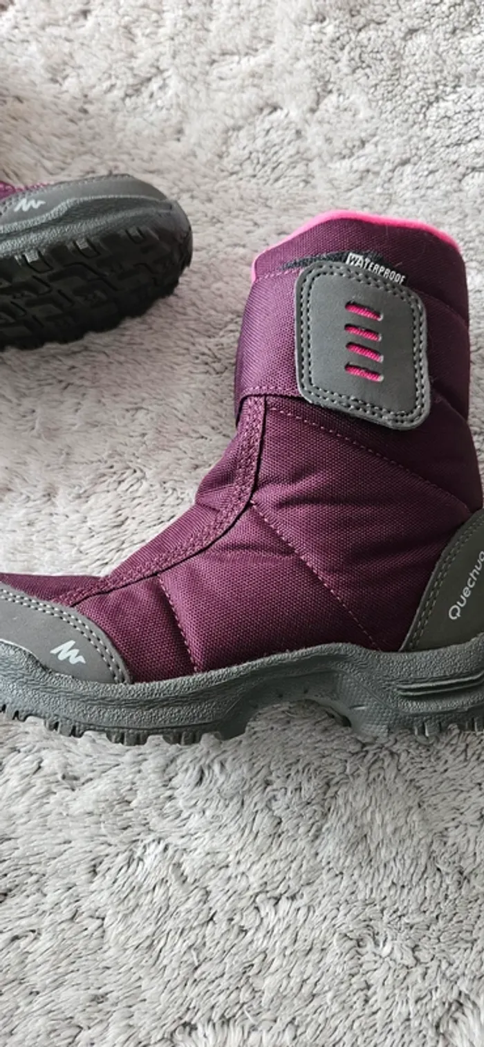 Botte Quechua neuve taille 30 - photo numéro 2