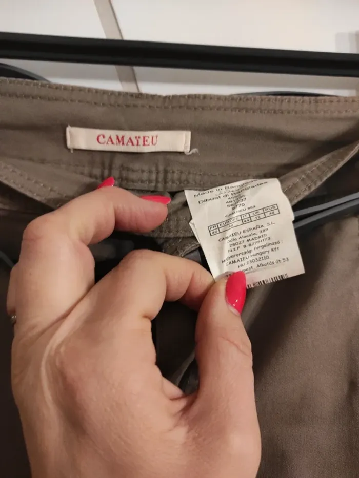 Jupe kaki Camaïeu taille 40 - photo numéro 2