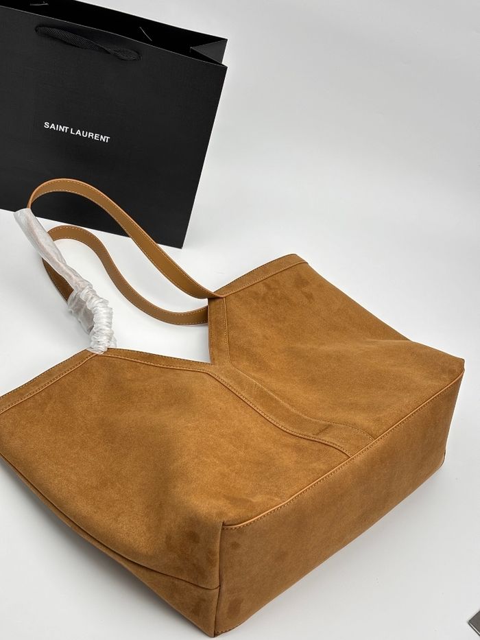 Yves Saint Laurent - photo numéro 5