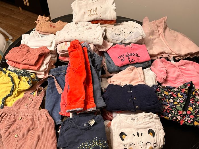 Gros lot vêtement fille 6 mois hiver