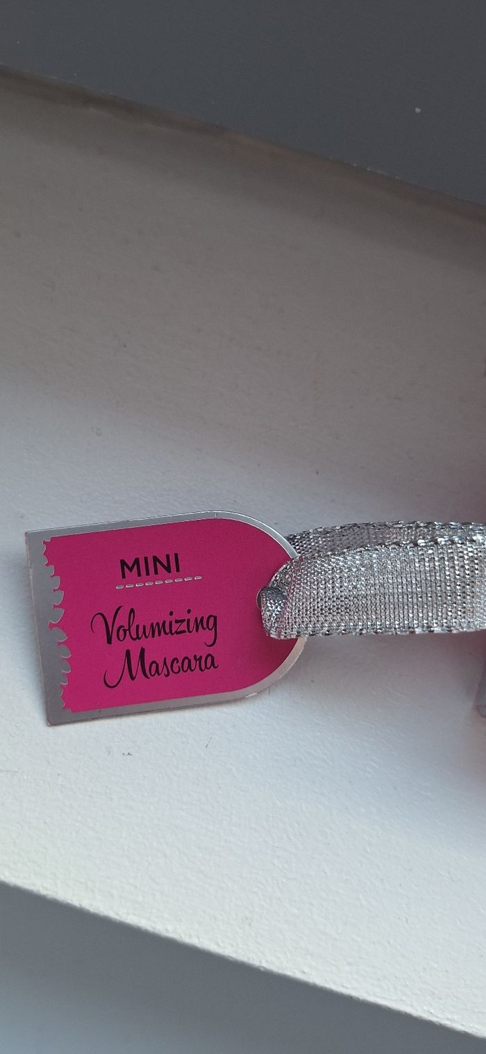 Benefit - photo numéro 3