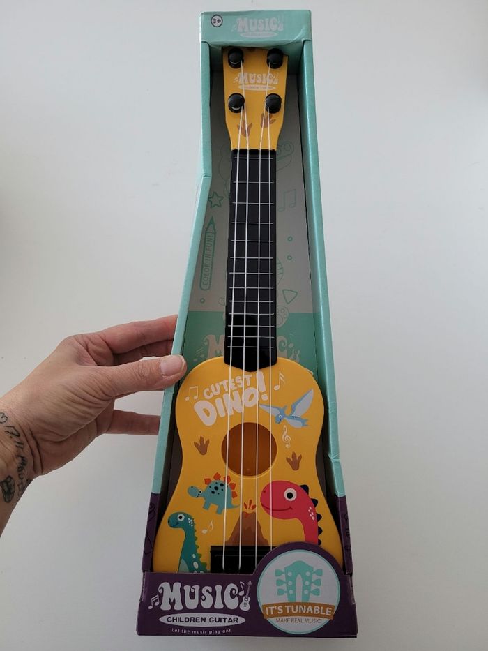 Petite guitare pour enfants motif dinosaures