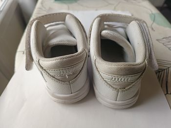 Basket Jordan pointure 25