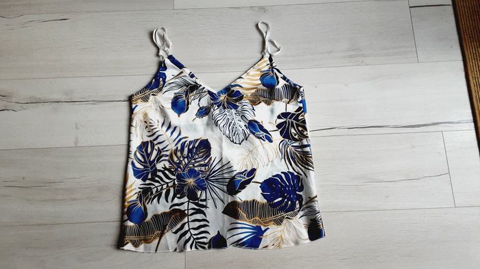 Vêtement femme top haut débardeur à bretelles blanc motifs feuilles Jade & me L / XL