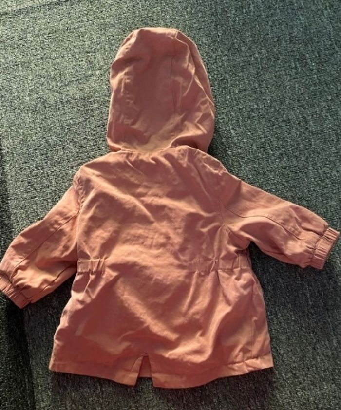 Vends veste fille 6 mois - photo numéro 2