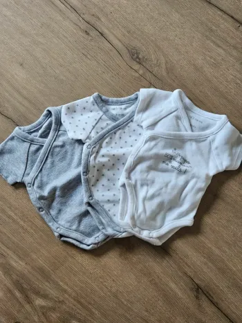 Lot de 3 bodies naissance