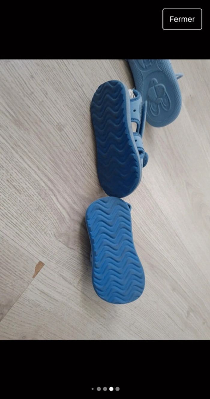 Sandales de plage et chausson - photo numéro 7