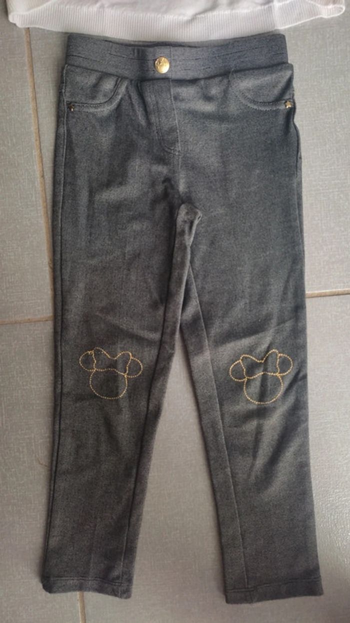 Ensemble pull et pantalon Minnie T.5-6 A - photo numéro 2