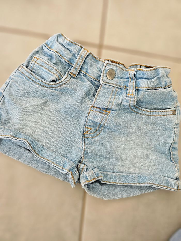 3 shorts jean 4 ans - photo numéro 4