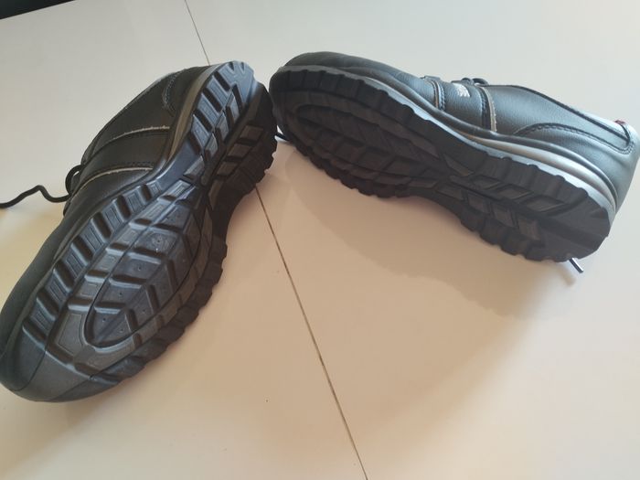 Chaussure de sécurité femme - photo numéro 6