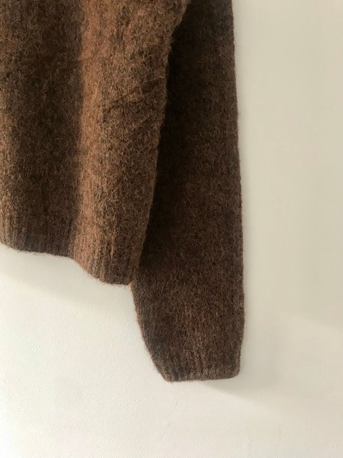 Chic Gilet Marron avec Boutons Bijoux Dorés - photo numéro 3