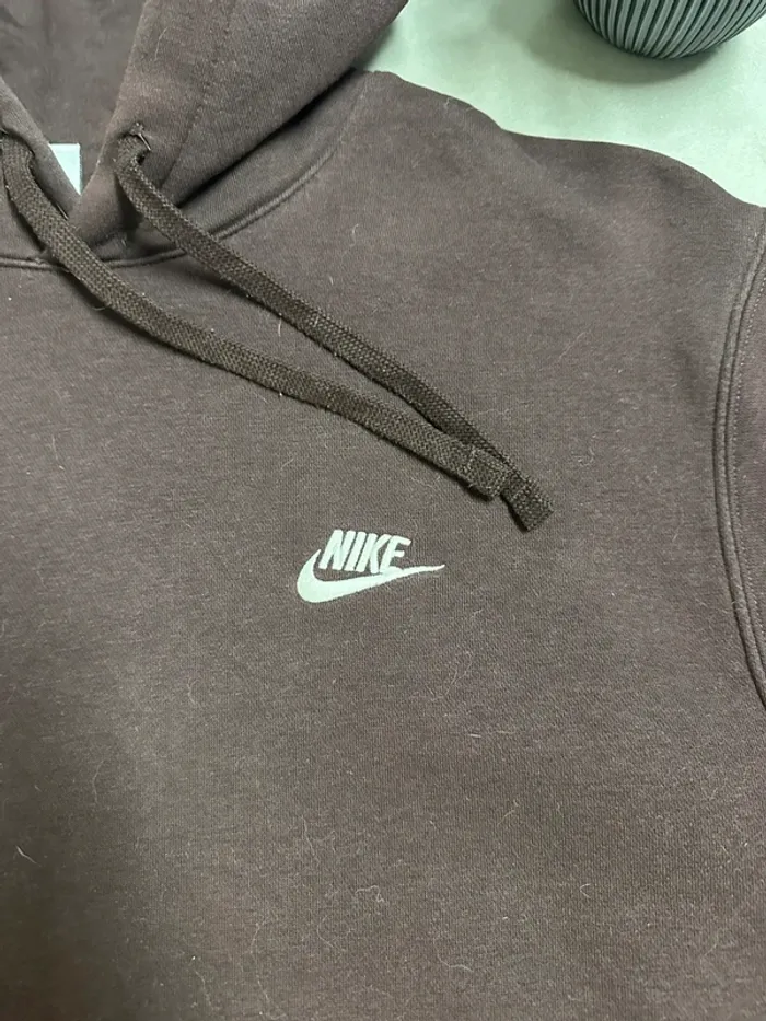 Pull Nike Bordeau à capuche - photo numéro 3