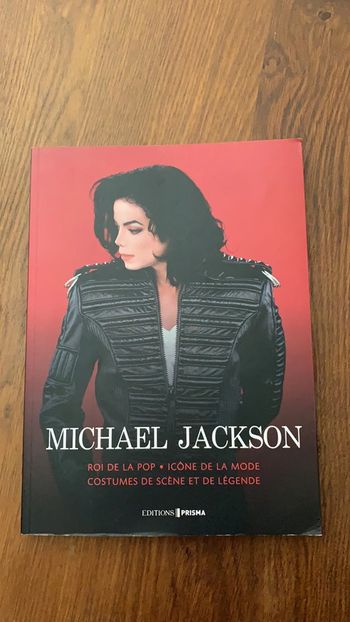 Mickael Jackson roi de la pop