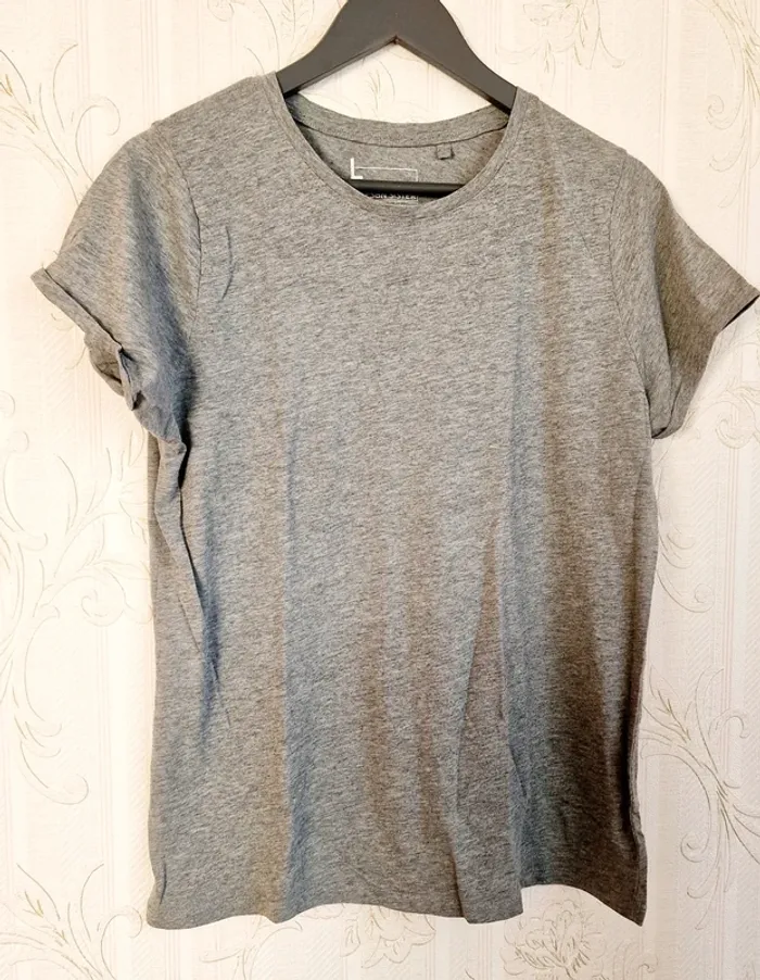 Lot 3 t shirt - photo numéro 4