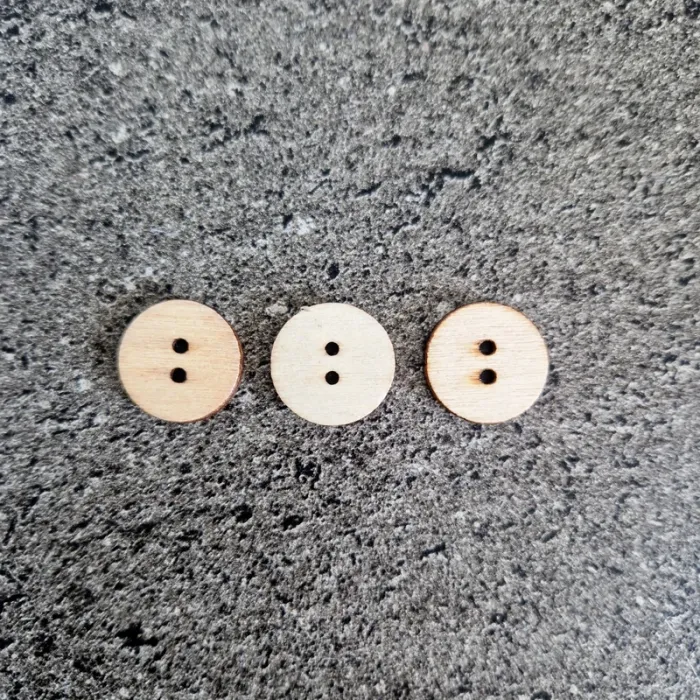 Lot de 3 boutons en bois vintage - photo numéro 2