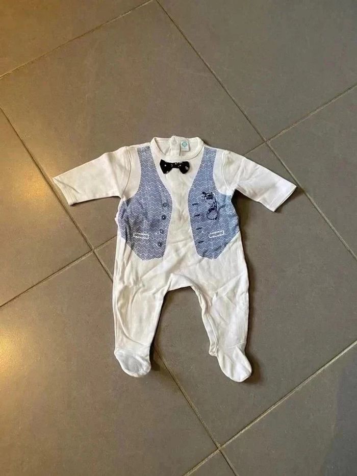 Pyjama 1 pièce avec " Noeud Papillon et gilet " Blanc & bleu marine - Tex - 3 mois