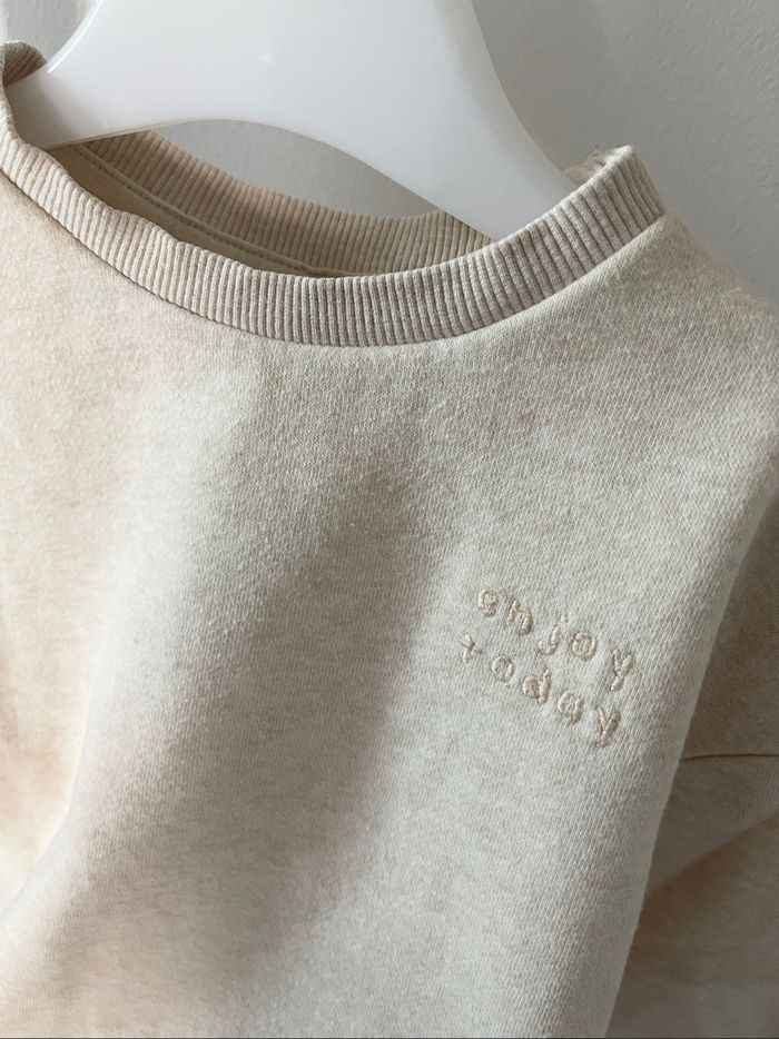 Sweat beige - photo numéro 2