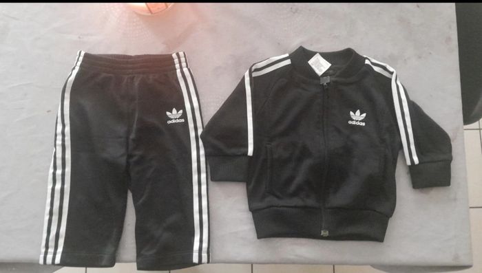 Survet Adidas bb 12 mois