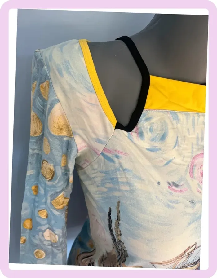 🌄 Haut Save The Queen Taille L – Paysage Artistique & Dos Ouvert - photo numéro 2