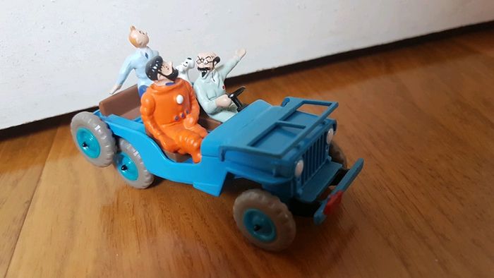 Voiture tintin - photo numéro 2