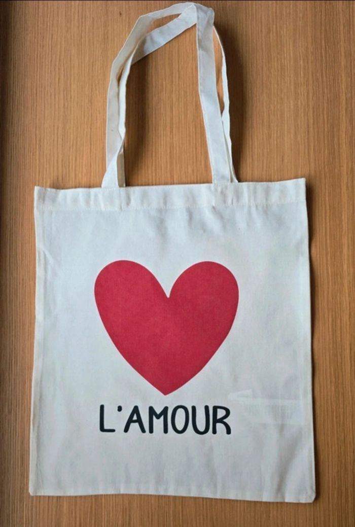 Sac tote bag fourre tout coeur amour Neuf