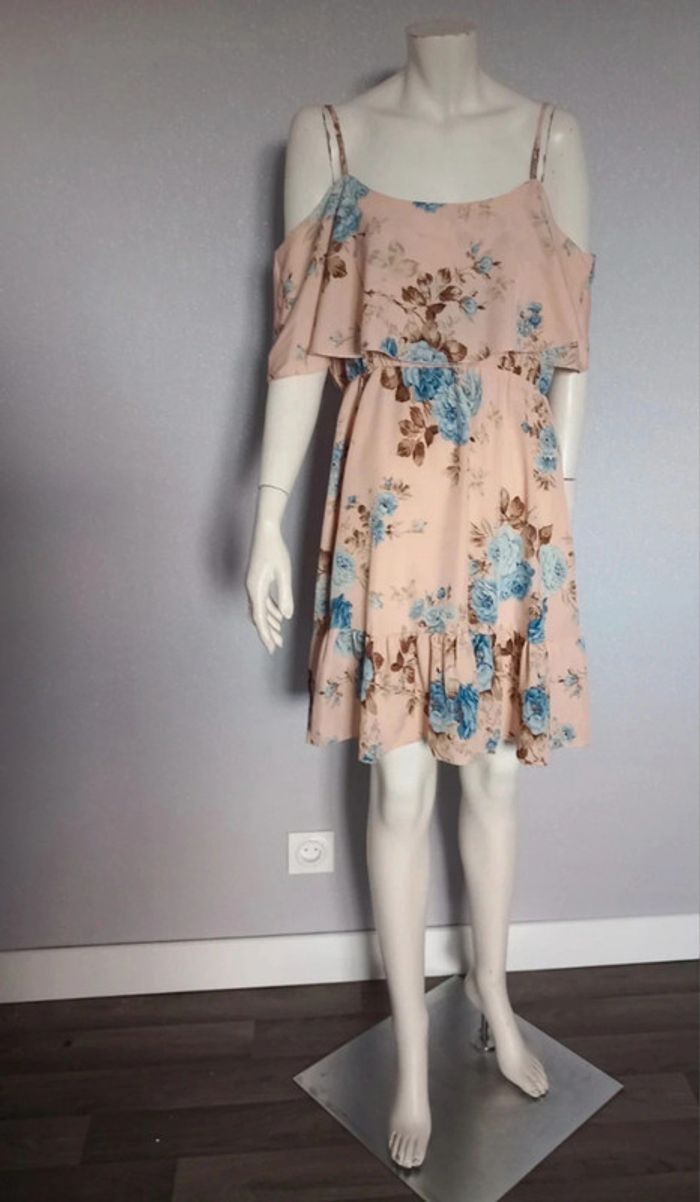 Belle petite robe été XL - photo numéro 3