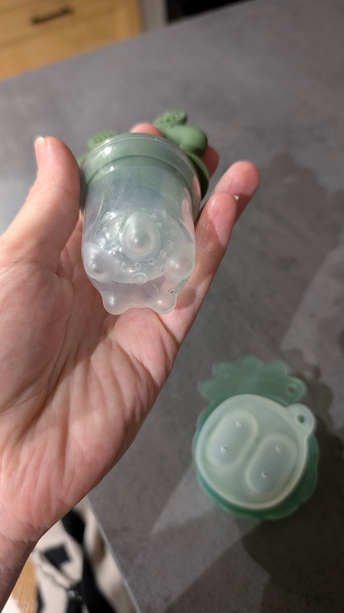 Grignoteuse Haakaa avec moule - photo numéro 5