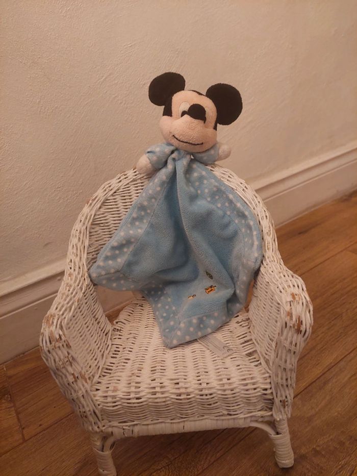 Doudou plat Mickey Nicotoy