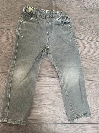 Jean kaki Okaidi 23 mois