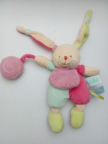 Doudou fille lapin, chien,  babynat' rose, bleu ciel, patte, jambe, hochet, étiquettes