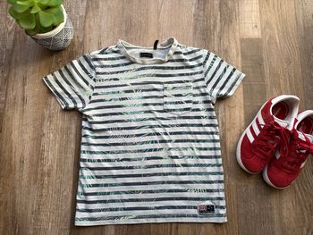 - Tee shirt IKKS  - 6 ans - bon état