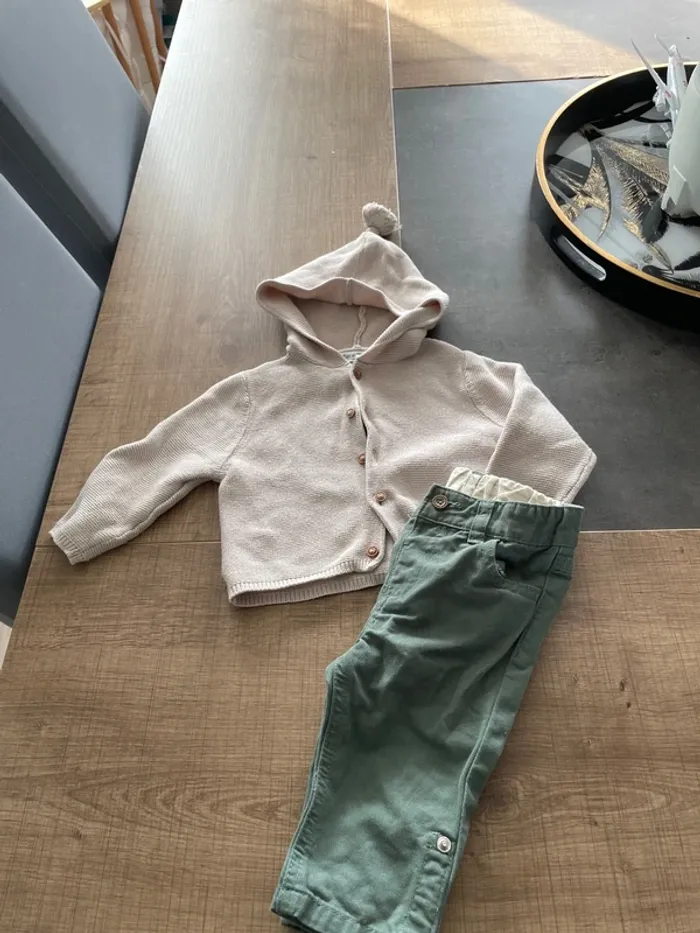 Lot vêtements 6mois - photo numéro 10